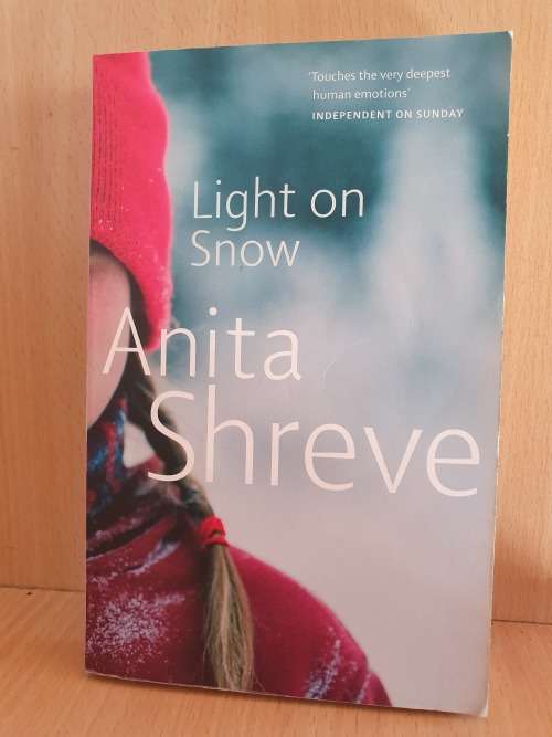 Light on Snow: Anita Shreve (Paperback)