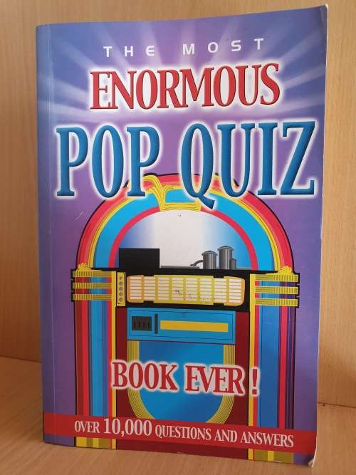 The Most Enormous Pop Quiz Book Ever (Paperback)