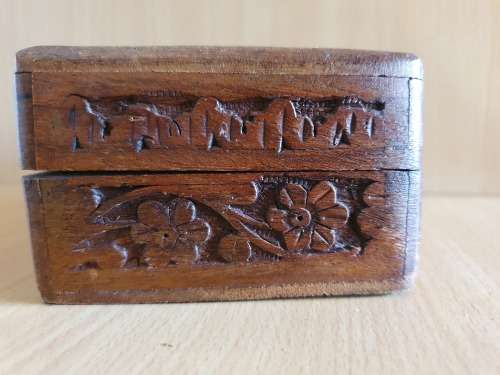 Wooden Jewellery Box (15cm x 10cm height 6cm)