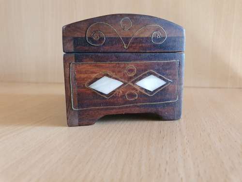 Wooden Jewellery Box (11cm x 8cm height 7cm