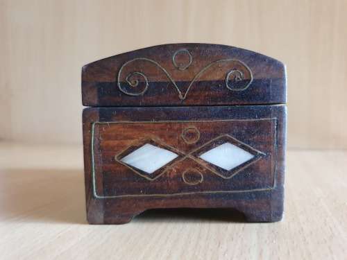 Wooden Jewellery Box (11cm x 8cm height 7cm