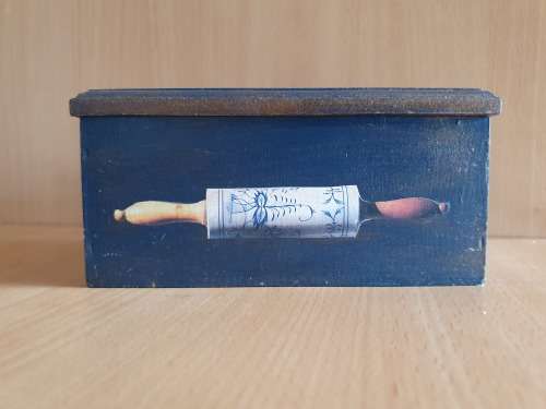 Wooden Box (15cm x 10cm height 7cm)