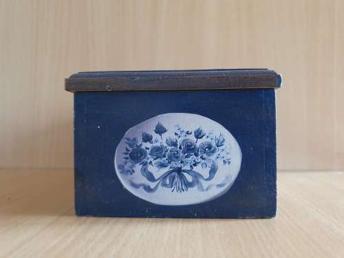 Wooden Box (15cm x 10cm height 7cm)
