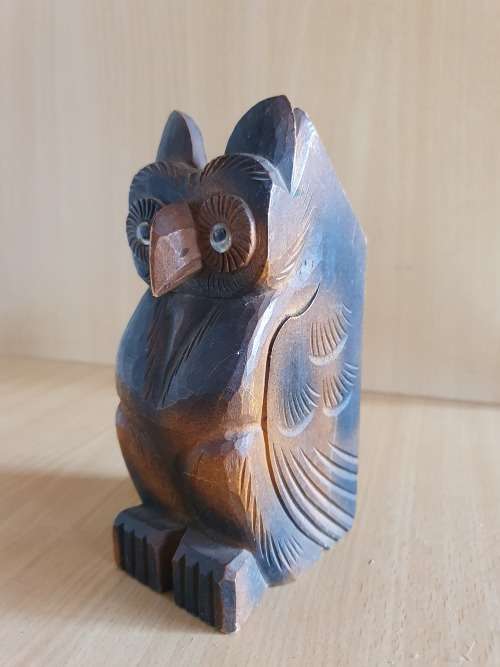 Wooden Owl Figurine Pen Holder (8cm x 7cm. height 16cm)