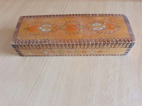 Wooden Jewellery Box (21cm x 7cm height 4cm)