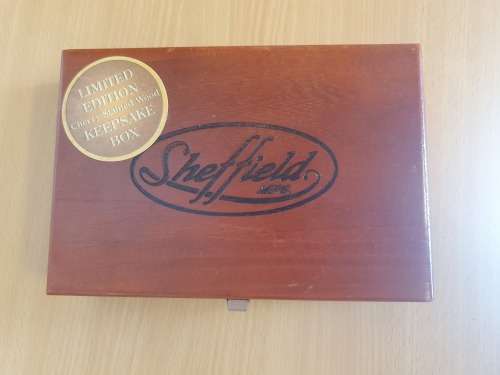 Wooden Box (22cm x 15cm height 5cm)