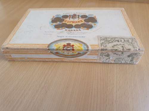 H. Upmann Habana Cigar Box (23cm x 14cm depth 3cm)