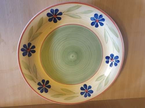 Lot of 3 Plates - width 27cm