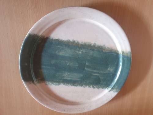 Stoneware Plate - width 25cm