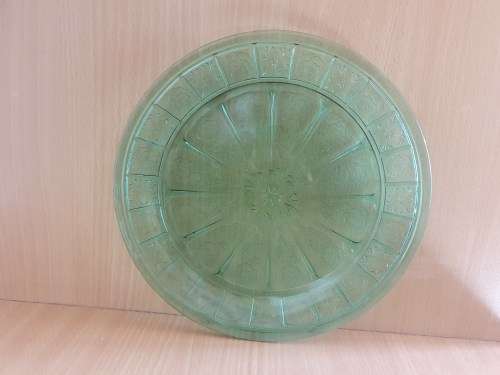 Vintage Round Green Glass Plate - 23cm