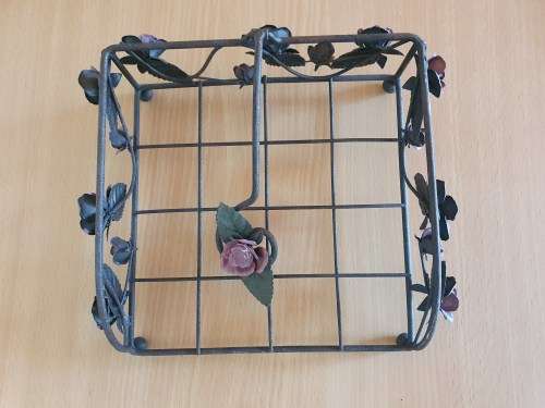 Metal Serviette Holder with Rose Detail (20cm x 20cm height 6cm)