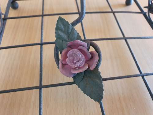Metal Serviette Holder with Rose Detail (20cm x 20cm height 6cm)