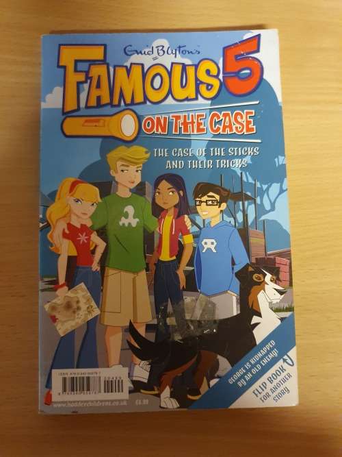 Enid Blyton Famous Five on the case - The Case of The Sticks and Their Tricks (Paperback)