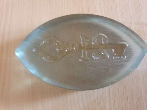 Glass Paperweight (11cm x 7cm)