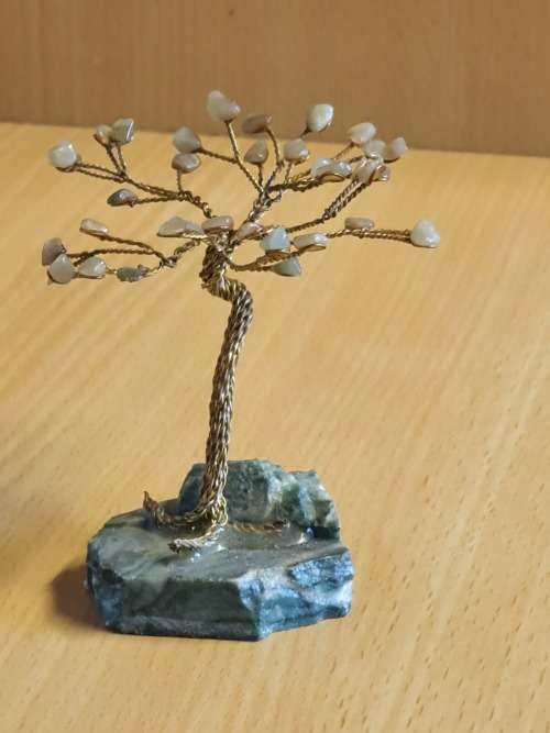 Gemstone Tree - height 8cm width 6cm