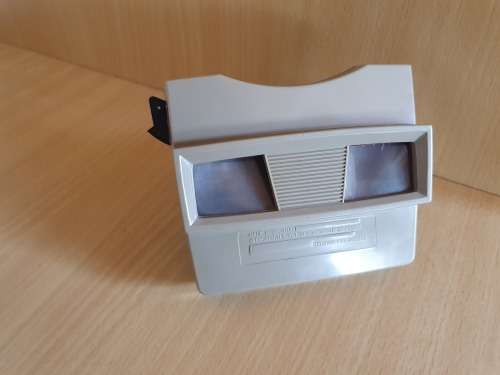 Gaf View-Master with 13 reels