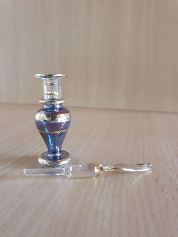 Miniature Glass Perfume Bottles - height 5cm width 3cm
