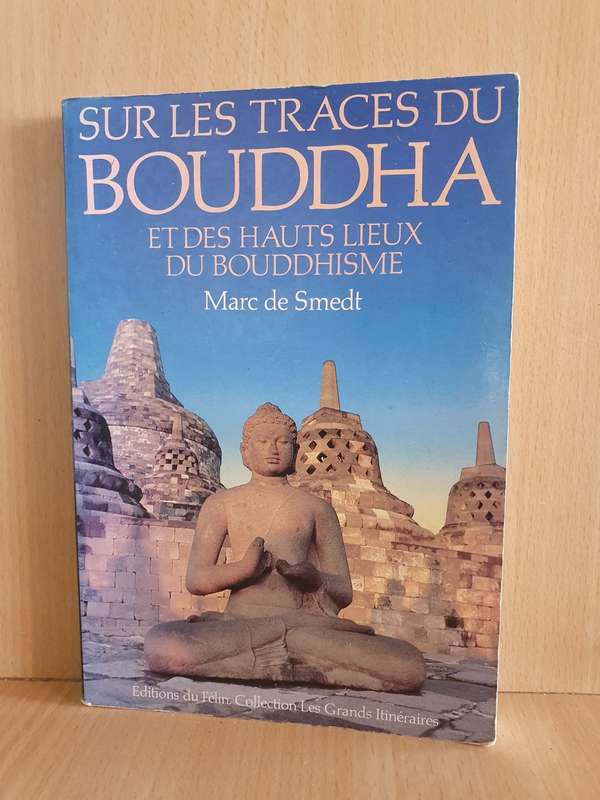 Sur Les Traces Du Bouddha: arc de Smedt