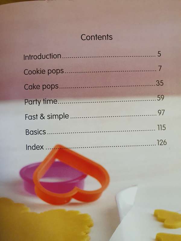 Cake and Cookie Pops - More than 50 fun treats on sticks (Paperback)