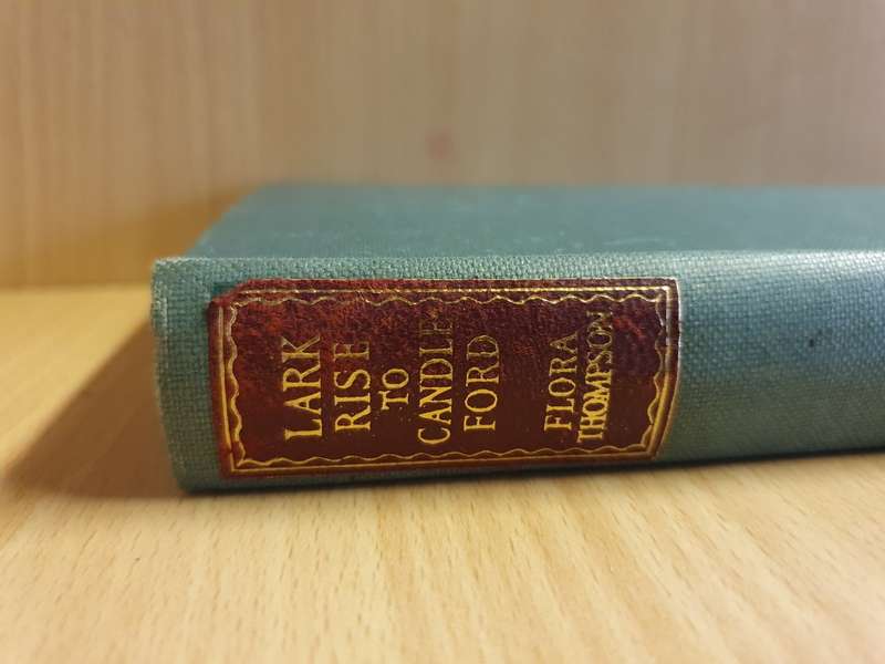Lark Rise to Candleford - Flora Thompson