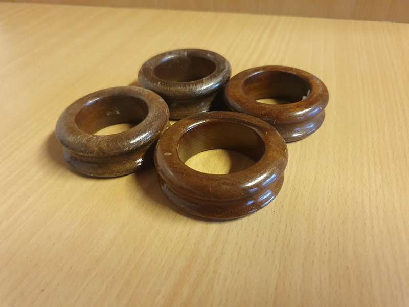 Set of 4 Wooden Napkin Rings