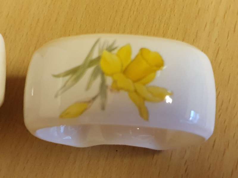 Set of 2 Taurus Ceramics Napkin Rings