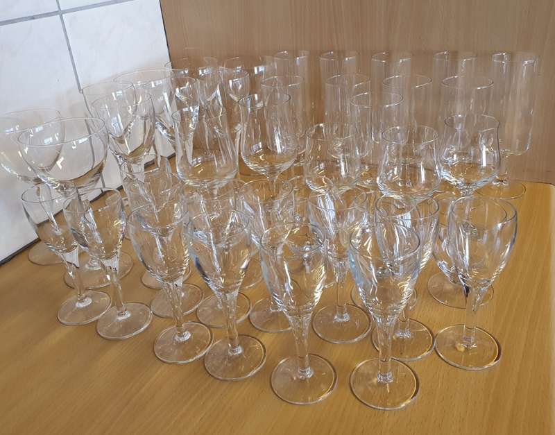 Lot of 40 Assorted Wine Glasses