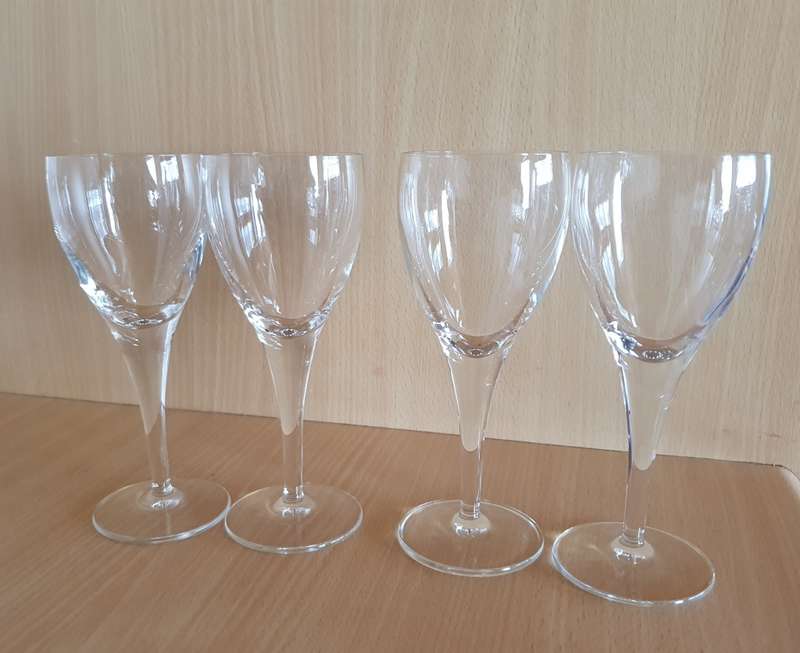 Lot of 40 Assorted Wine Glasses