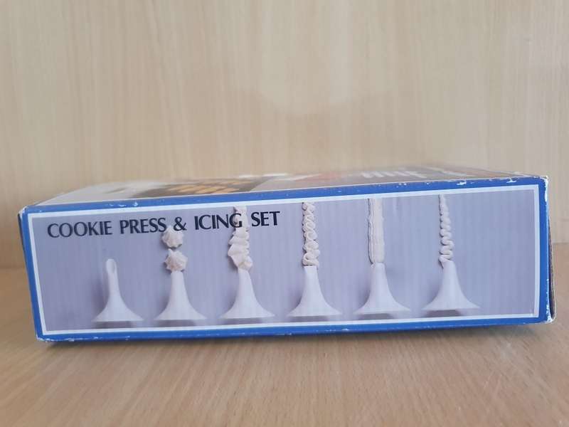 Cookie Press & Icing Set