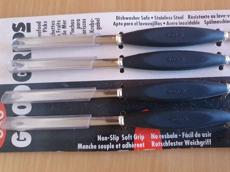 Set of 4 OXO Non-slip Soft Grip Seafood Forks