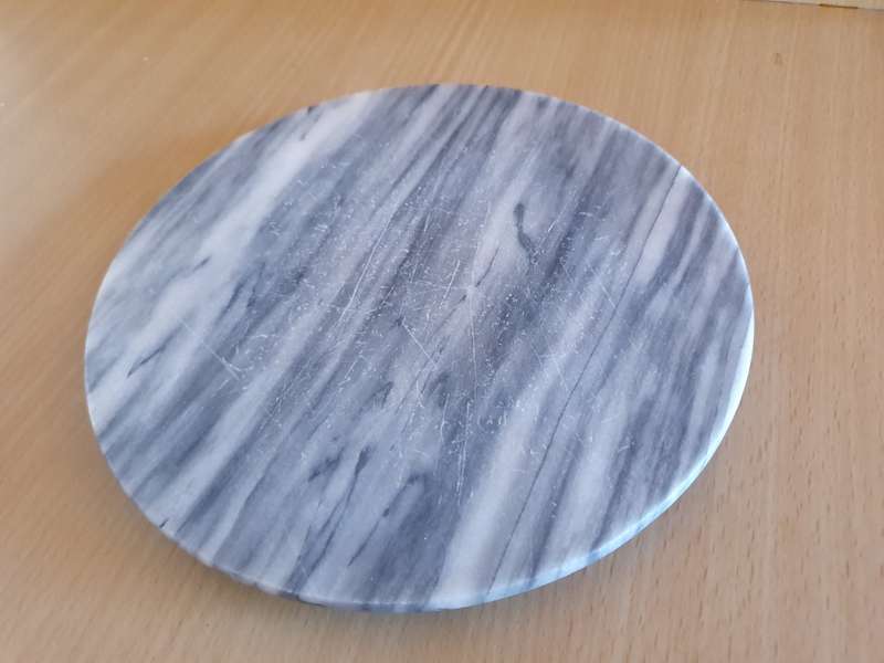 Round Marble Cheese Board - 20cm