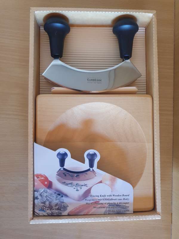 Chopping Board with Mezzaluna Herb Chopper