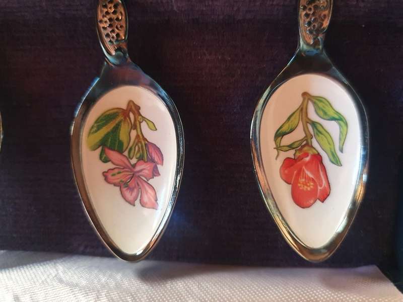 Vintage Silver Plated Hong Kong Collectors Treasury Teaspoons