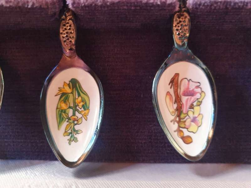 Vintage Silver Plated Hong Kong Collectors Treasury Teaspoons
