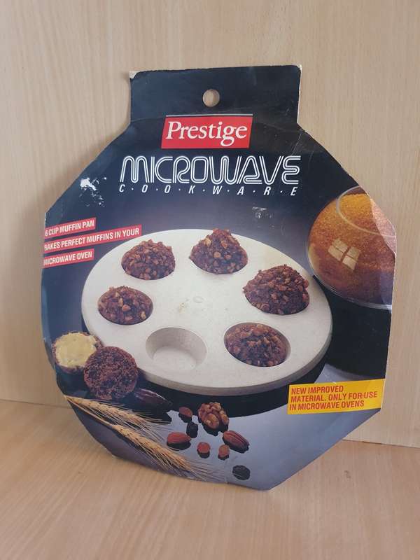 Prestige Microwave Muffin Pan