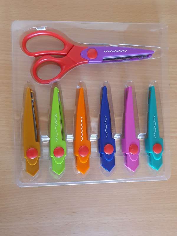 Set of 7 Craft Scissors
