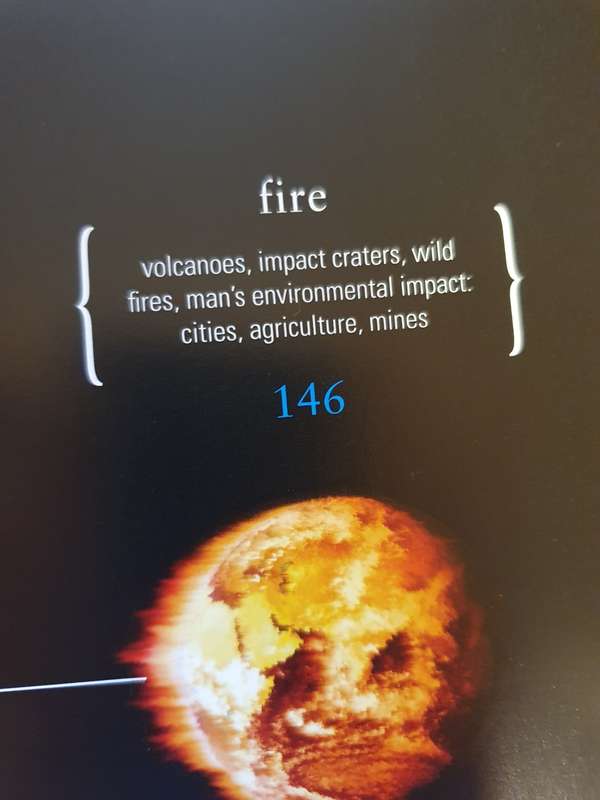 Earth - A New Perspective - Astonishing and Enlightening Images of our Planet (Hardcover)