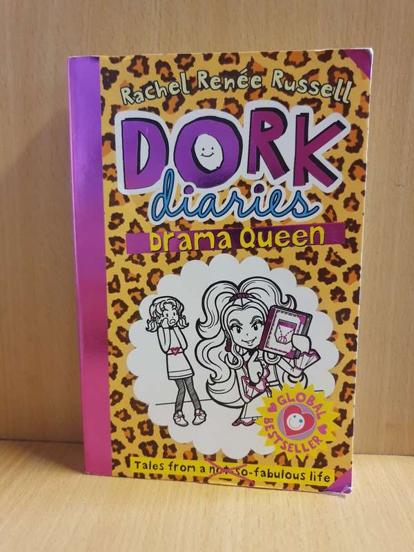Dork Diaries - Drama Queen : Rachel Renee Russell (Paperback)