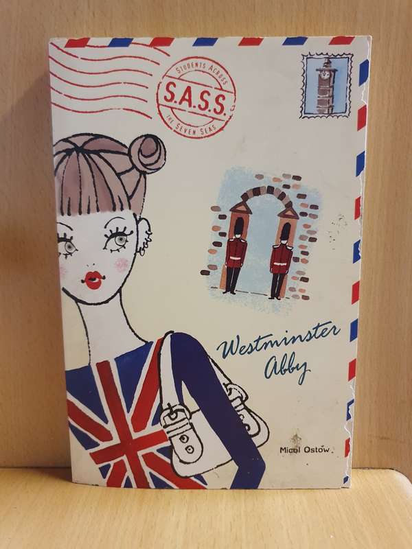 Westminister Abby: Micol Ostow (Paperback)