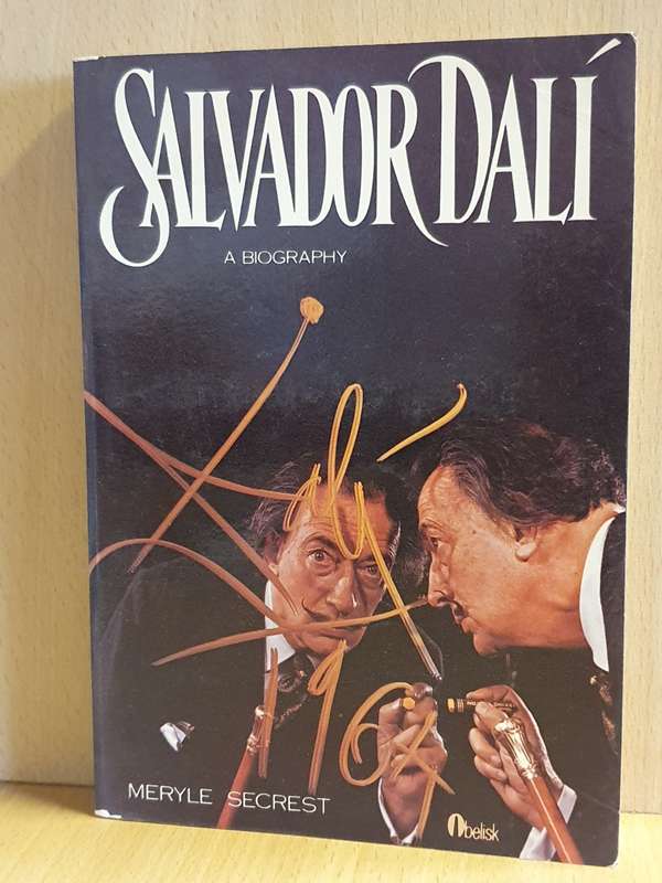 Salvador Dali - A Biography: Meryle Secrest (Paperback)