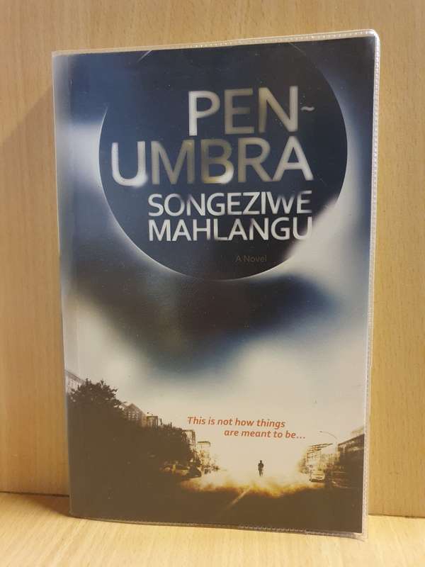 Pen-Umbra :Songeziwe Mahlangu (Paperback)