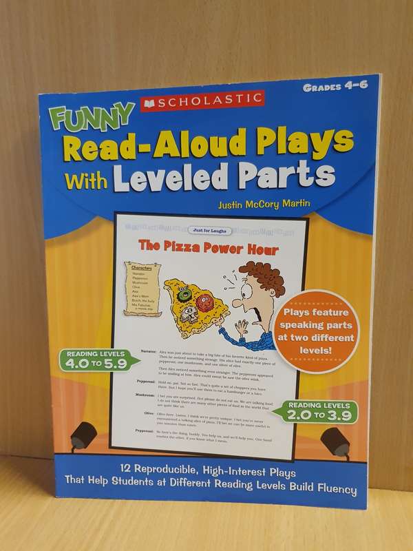 Scholastic - Funny Read-Aloud Plays with Leveled Parts  (Grades 4-6)