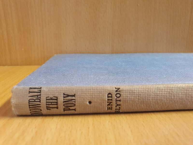 Snowball The Pony by Enid Blyton (Hardcover)