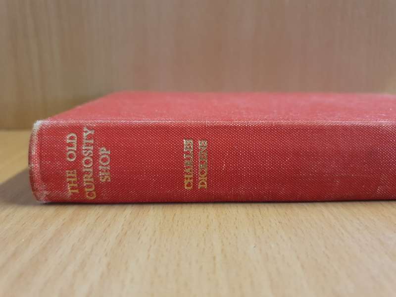The Old Curiosity Shop : Charles Dickens