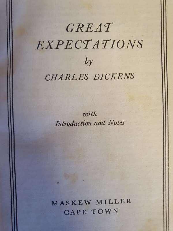 Great Expectations : Charles Dickens