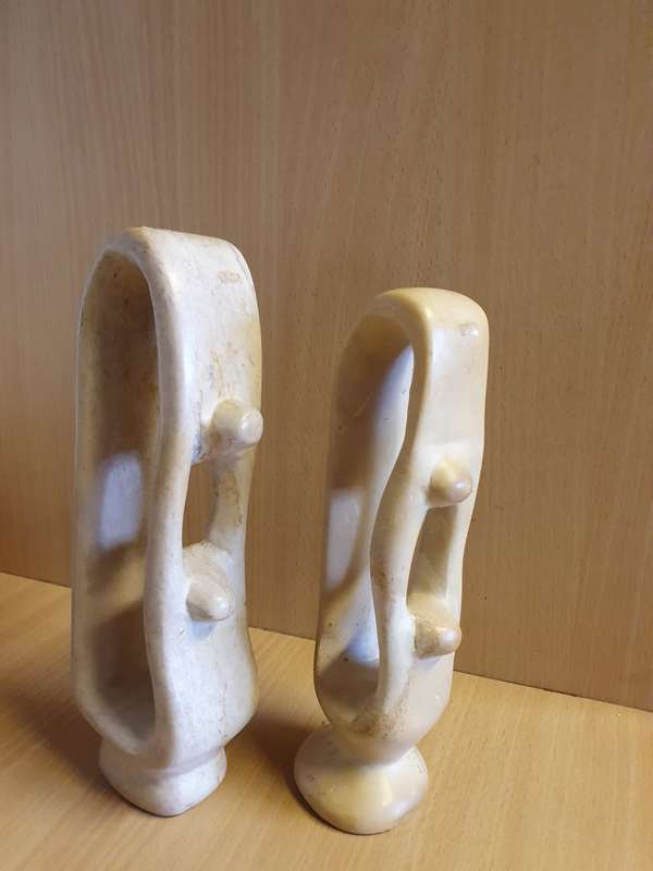 Set of 2 Stoneware Figurines (height 23cm width 7cm, height 20cm width 6cm)