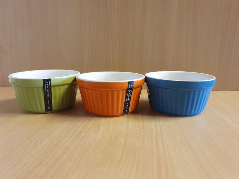 Set of 3 Ramekins (height 6cm width 10cm)