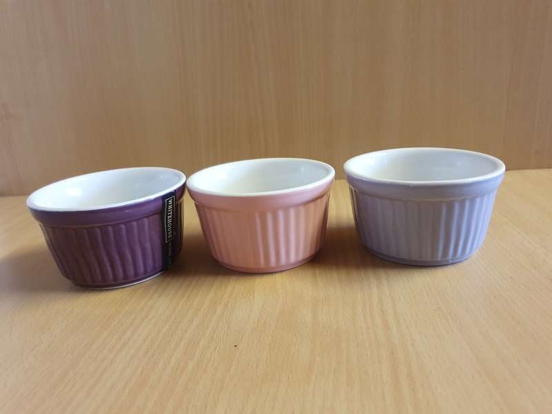 Set of 3 Ramekins (height 5cm width 9cm)