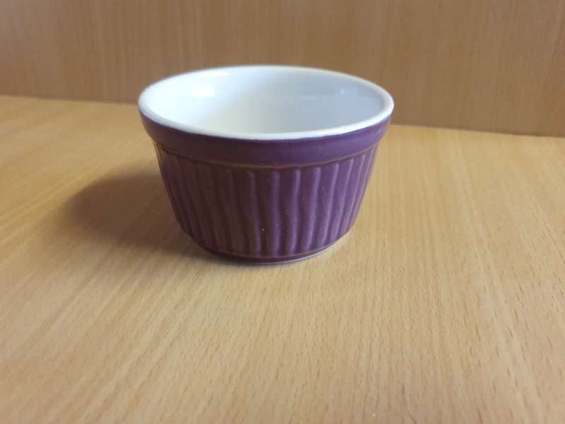 Set of 3 Ramekins (height 5cm width 9cm)