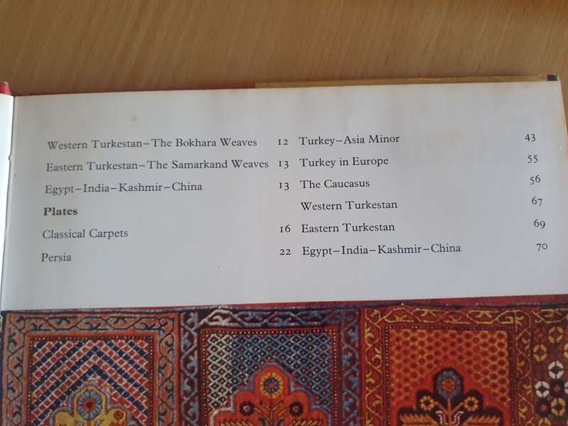 All Colour of Oriental Carpets and Rugs: Stanley Reed (102 colour plates) Hardcover